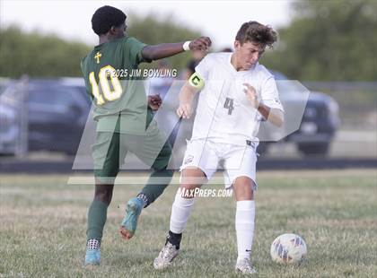 Thumbnail 3 in Oakwood/Catlin @ St. Thomas More photogallery.