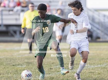 Thumbnail 2 in Oakwood/Catlin @ St. Thomas More photogallery.