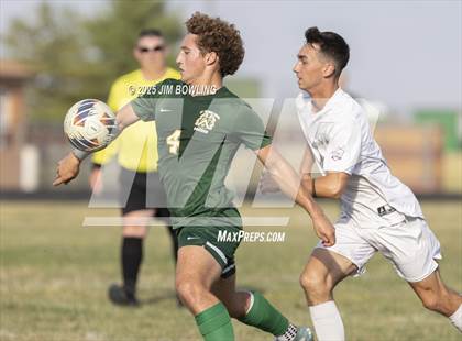 Thumbnail 2 in Oakwood/Catlin @ St. Thomas More photogallery.