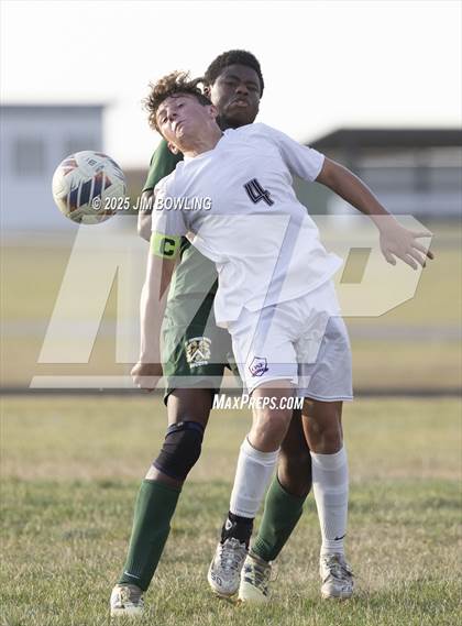 Thumbnail 1 in Oakwood/Catlin @ St. Thomas More photogallery.