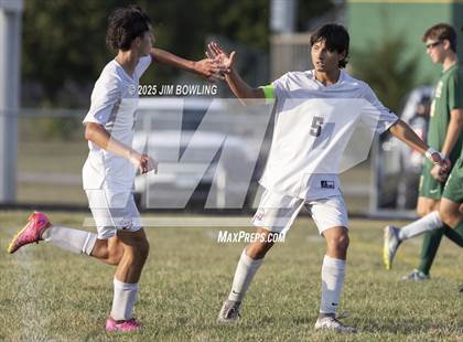 Thumbnail 1 in Oakwood/Catlin @ St. Thomas More photogallery.