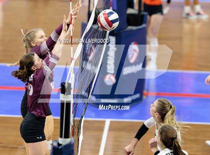 Thumbnail 1 in Fleming vs. Idalia (CHSAA 1A Round 3) photogallery.