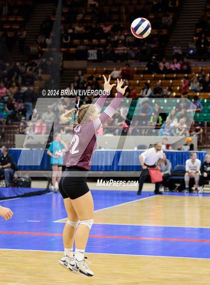 Thumbnail 3 in Fleming vs. Idalia (CHSAA 1A Round 3) photogallery.