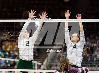 Thumbnail 3 in Fleming vs. Idalia (CHSAA 1A Round 3) photogallery.