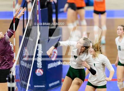 Thumbnail 2 in Fleming vs. Idalia (CHSAA 1A Round 3) photogallery.