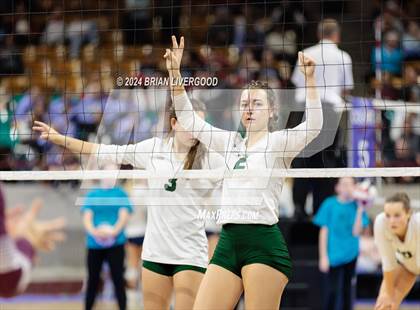 Thumbnail 1 in Fleming vs. Idalia (CHSAA 1A Round 3) photogallery.