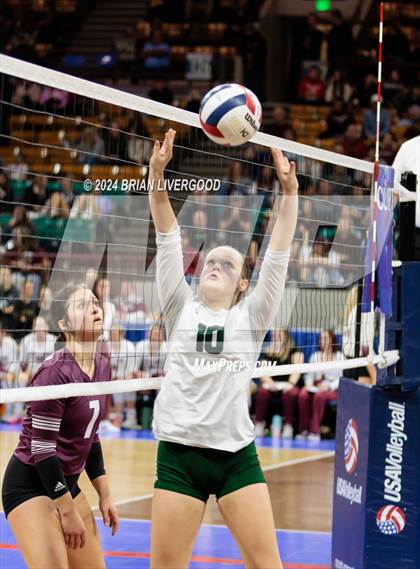 Thumbnail 2 in Fleming vs. Idalia (CHSAA 1A Round 3) photogallery.