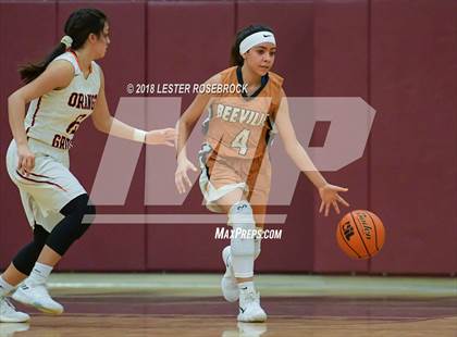 Thumbnail 3 in Orange Grove vs. Jones (UIL 4A Area Playoffs) photogallery.
