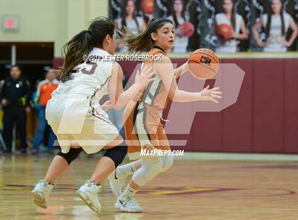 Thumbnail 2 in Orange Grove vs. Jones (UIL 4A Area Playoffs) photogallery.