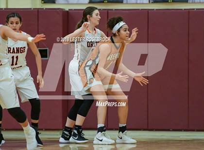 Thumbnail 3 in Orange Grove vs. Jones (UIL 4A Area Playoffs) photogallery.