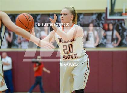 Thumbnail 2 in Orange Grove vs. Jones (UIL 4A Area Playoffs) photogallery.