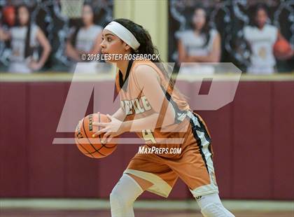 Thumbnail 2 in Orange Grove vs. Jones (UIL 4A Area Playoffs) photogallery.
