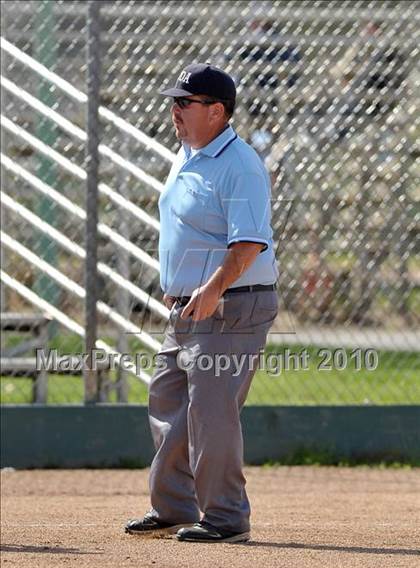 Thumbnail 1 in Roseville vs. Woodland (Victory Pre-Season Tournament) photogallery.