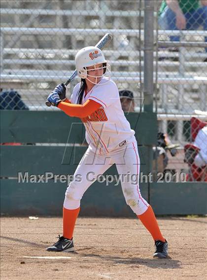 Thumbnail 1 in Roseville vs. Woodland (Victory Pre-Season Tournament) photogallery.