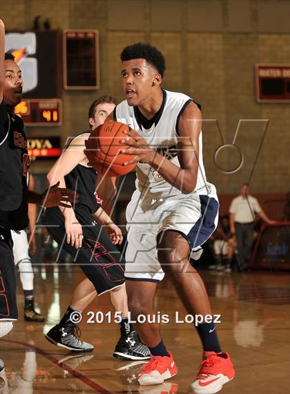 Thumbnail 1 in Centennial vs. St. John Bosco (Nike Extravaganza) photogallery.