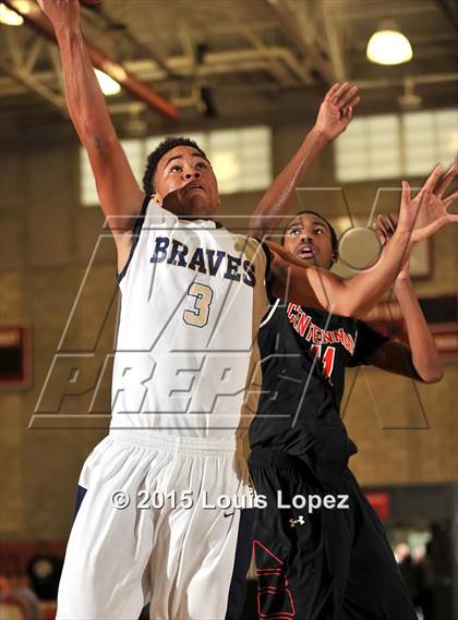 Thumbnail 2 in Centennial vs. St. John Bosco (Nike Extravaganza) photogallery.