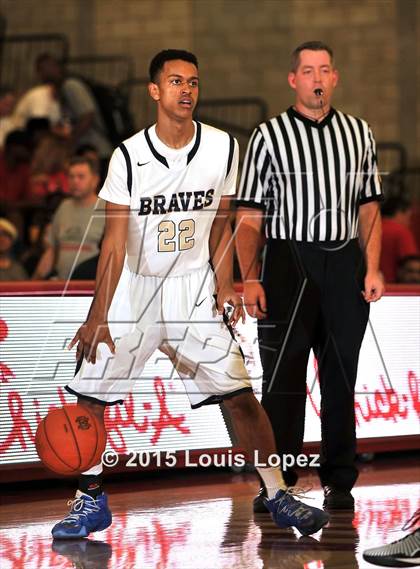 Thumbnail 2 in Centennial vs. St. John Bosco (Nike Extravaganza) photogallery.