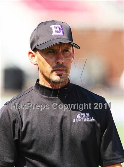 Thumbnail 1 in Everman vs. Highland Park (Tom Landry Classic) photogallery.
