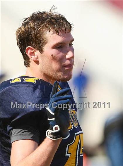 Thumbnail 3 in Everman vs. Highland Park (Tom Landry Classic) photogallery.