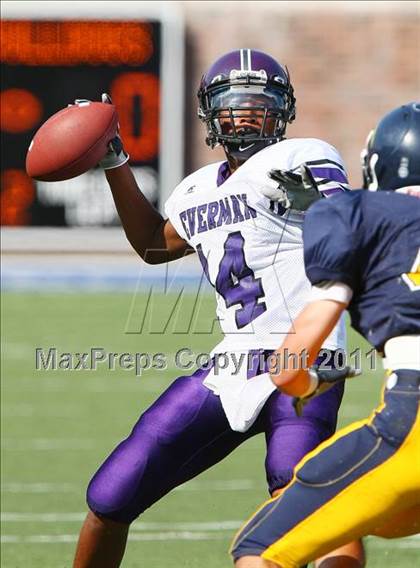 Thumbnail 1 in Everman vs. Highland Park (Tom Landry Classic) photogallery.