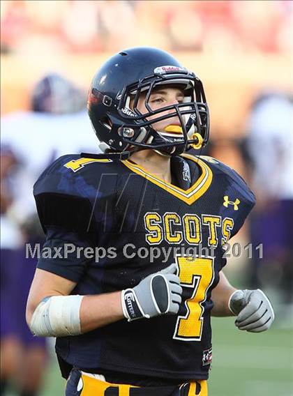Thumbnail 3 in Everman vs. Highland Park (Tom Landry Classic) photogallery.