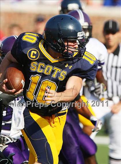 Thumbnail 1 in Everman vs. Highland Park (Tom Landry Classic) photogallery.