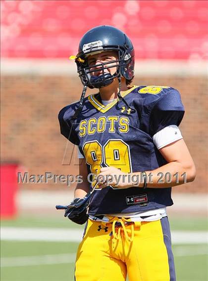 Thumbnail 3 in Everman vs. Highland Park (Tom Landry Classic) photogallery.