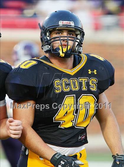 Thumbnail 3 in Everman vs. Highland Park (Tom Landry Classic) photogallery.