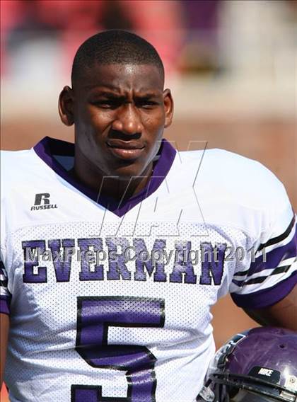 Thumbnail 3 in Everman vs. Highland Park (Tom Landry Classic) photogallery.