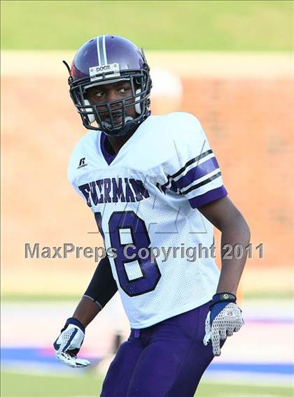 Thumbnail 3 in Everman vs. Highland Park (Tom Landry Classic) photogallery.
