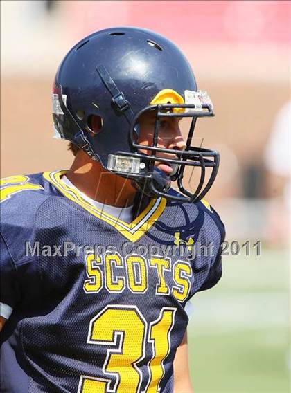Thumbnail 3 in Everman vs. Highland Park (Tom Landry Classic) photogallery.