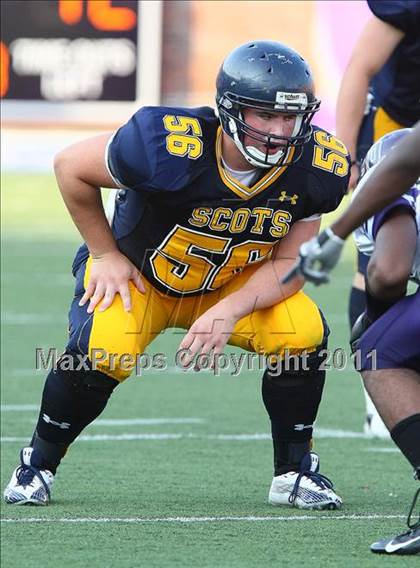 Thumbnail 2 in Everman vs. Highland Park (Tom Landry Classic) photogallery.