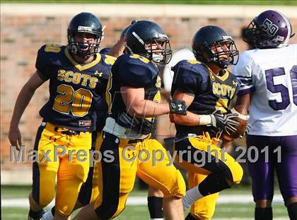 Thumbnail 2 in Everman vs. Highland Park (Tom Landry Classic) photogallery.