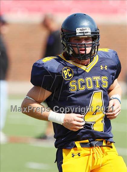 Thumbnail 1 in Everman vs. Highland Park (Tom Landry Classic) photogallery.