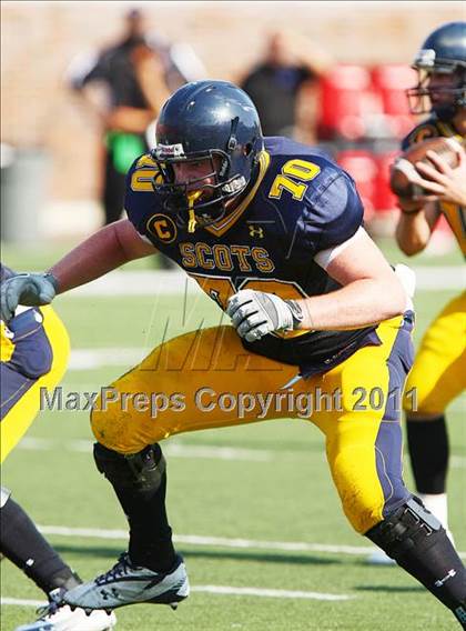 Thumbnail 1 in Everman vs. Highland Park (Tom Landry Classic) photogallery.