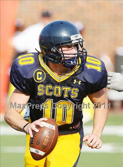 Thumbnail 2 in Everman vs. Highland Park (Tom Landry Classic) photogallery.