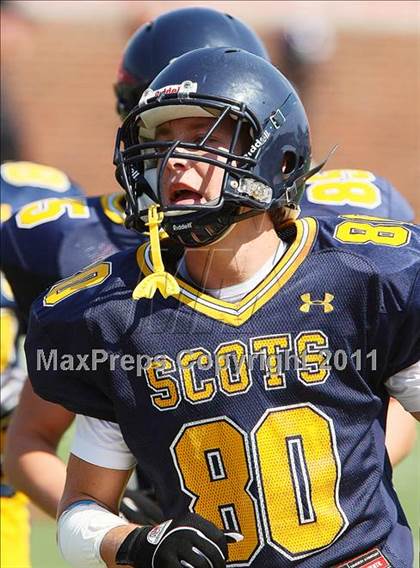 Thumbnail 1 in Everman vs. Highland Park (Tom Landry Classic) photogallery.