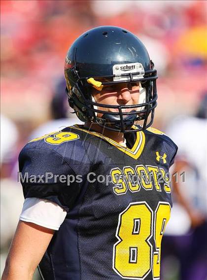 Thumbnail 3 in Everman vs. Highland Park (Tom Landry Classic) photogallery.
