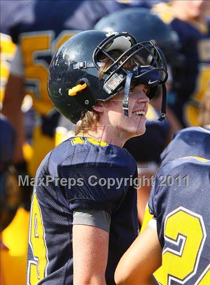 Thumbnail 1 in Everman vs. Highland Park (Tom Landry Classic) photogallery.