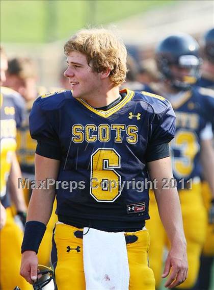 Thumbnail 3 in Everman vs. Highland Park (Tom Landry Classic) photogallery.