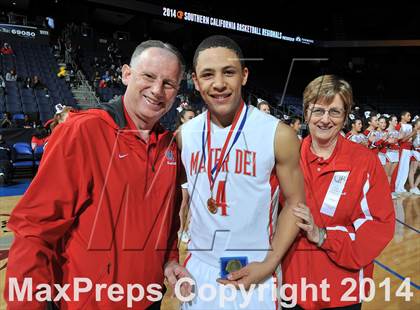 Thumbnail 1 in Westchester vs. Mater Dei (CIF Open Divsiion Southern Regional Final) photogallery.