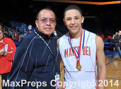 Thumbnail 2 in Westchester vs. Mater Dei (CIF Open Divsiion Southern Regional Final) photogallery.