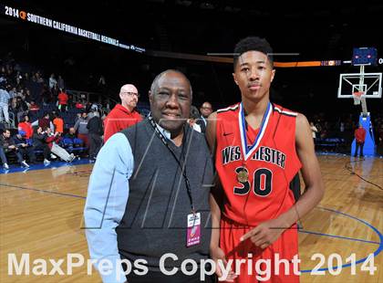 Thumbnail 3 in Westchester vs. Mater Dei (CIF Open Divsiion Southern Regional Final) photogallery.