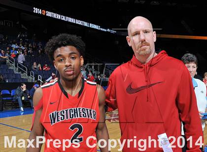 Thumbnail 2 in Westchester vs. Mater Dei (CIF Open Divsiion Southern Regional Final) photogallery.