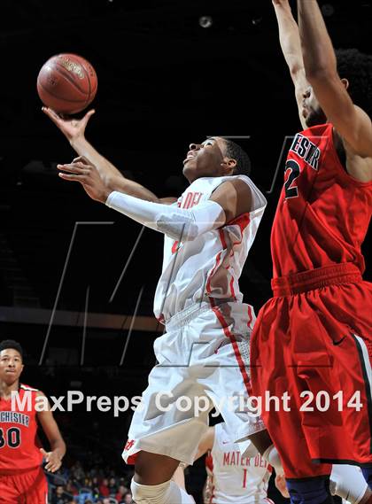 Thumbnail 2 in Westchester vs. Mater Dei (CIF Open Divsiion Southern Regional Final) photogallery.