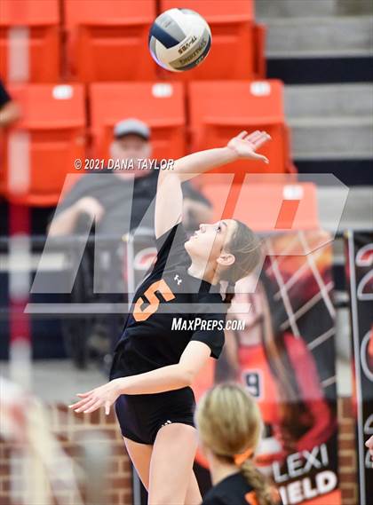 Thumbnail 2 in Springtown @ Aledo photogallery.