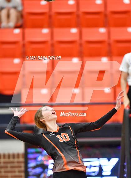 Thumbnail 2 in Springtown @ Aledo photogallery.