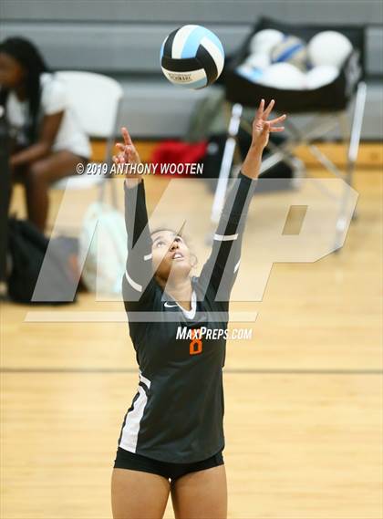 Thumbnail 3 in South View @ Overhills photogallery.