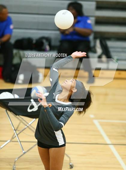 Thumbnail 2 in South View @ Overhills photogallery.