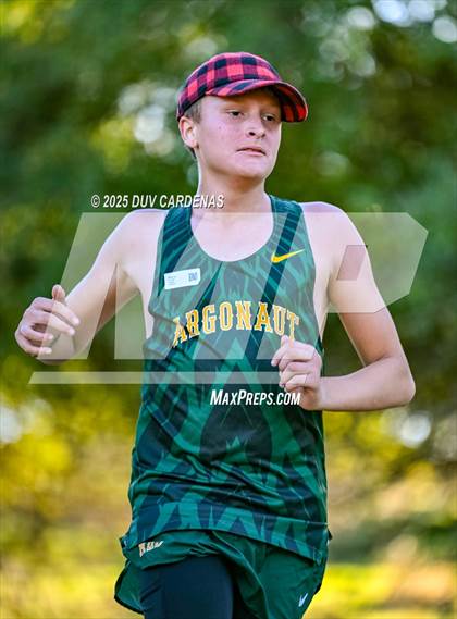 Thumbnail 3 in JV: Sierra Valley Conference Meet #3 photogallery.